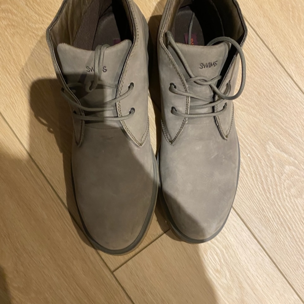 Swims Men's Gray Chukka Boots